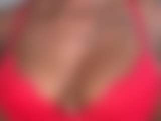 LieonEss's Live Sex Cam Show