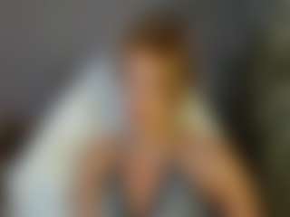 Live cam show with Stacy - Athletic Teen (18+) on camwithhim.com