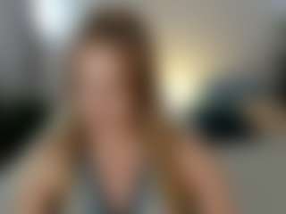 Live cam show with Stacy - Blonde Hair on Camming Site