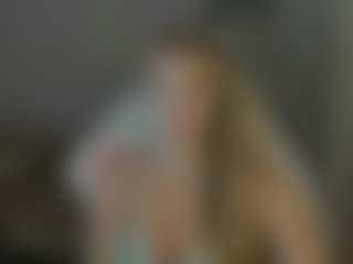 Live cam show with Stacy - Flashing on CamClone