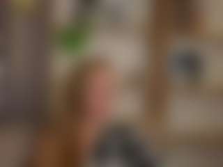 Live cam show with Stacy - Blonde Hair on Camsoda