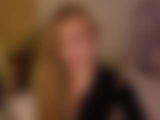 Live cam show with Stacy - Oil on Fit Hotties