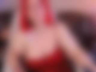 Live cam show with BettyDark - Tittyfuck on crypto-cams