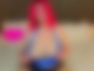 Live cam show with BettyDark - Red Hair on fapnchat