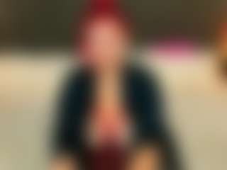 Live cam show with BettyDark - Bedroom Red Hair on Camsoda