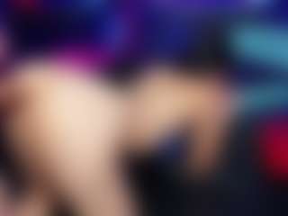 Live cam show with Madison-camhot - Tease on friskycurves.com