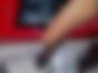 Live cam show with Madison-camhot - Double Penetration on Gym Cam Girls