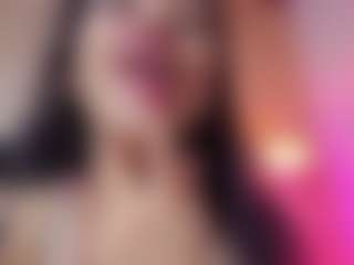 Live cam show with sofii-carter - Facial Piercings on Gym Cam Girls