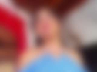 Live cam show with sofii-carter - Public on Soda Cam