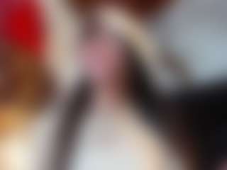 Live cam show with sofii-carter - Skinny on Dare Cams