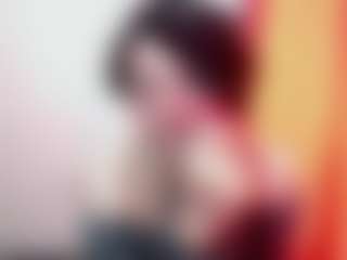 Live cam show with Camelia Saenz - Normal on Camsoda