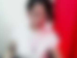 Live cam show with Camelia Saenz - Shaved on Camsoda