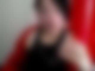 Camelia Saenz's Live Sex Cam Show