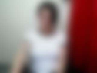 Camelia Saenz's Live Sex Cam Show