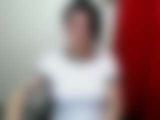 Camelia Saenz's Live Sex Cam Show