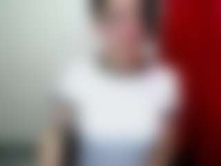 Camelia Saenz's Live Sex Cam Show