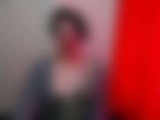 Camelia Saenz's Live Sex Cam Show
