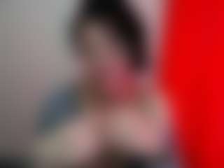 Camelia Saenz's Live Sex Cam Show