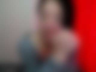 Camelia Saenz's Live Sex Cam Show