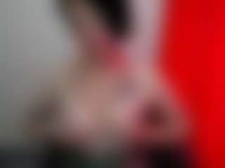 Camelia Saenz's Live Sex Cam Show