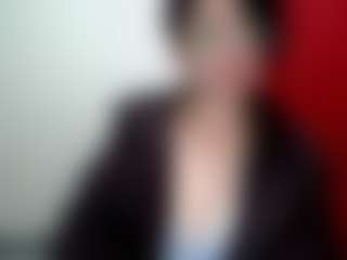 Live cam show with Camelia Saenz - BBW on ObeyMaria