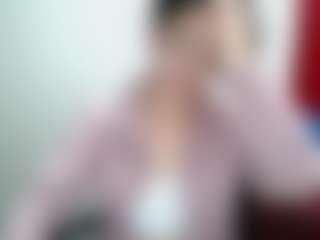 Camelia Saenz's Live Sex Cam Show