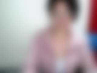 Live cam show with Camelia Saenz - Shaved on Uber Horny