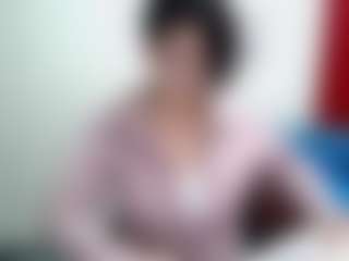 Live cam show with Camelia Saenz - Latina on xDating | colombia