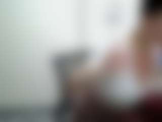 Live cam show with Camelia Saenz - Thick on Mixed Magazine Live