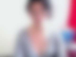Camelia Saenz's Live Sex Cam Show