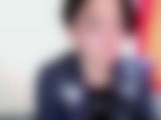 Live cam show with Camelia Saenz - Shaved on Adult Interactions