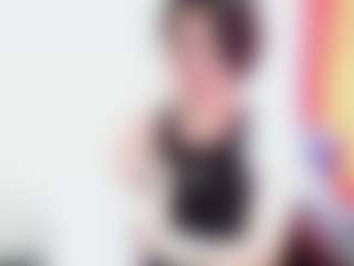 Live cam show with Camelia Saenz - Shaved on EXY