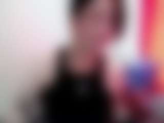 Live cam show with Camelia Saenz - Solo on eurowanks.com