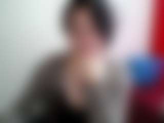 Camelia Saenz's Live Sex Cam Show