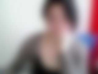 Camelia Saenz's Live Sex Cam Show