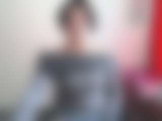 Camelia Saenz's Live Sex Cam Show