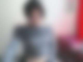 Camelia Saenz's Live Sex Cam Show