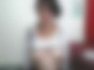 Camelia Saenz's Live Sex Cam Show