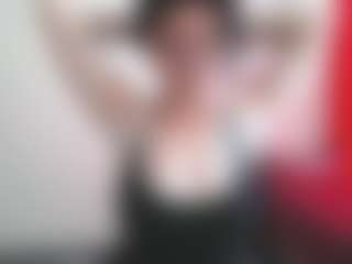Live cam show with Camelia Saenz - Moan on Streamer API