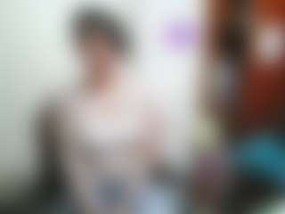 Camelia Saenz's Live Sex Cam Show