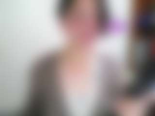 Camelia Saenz's Live Sex Cam Show