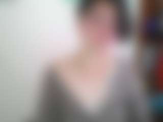 Camelia Saenz's Live Sex Cam Show