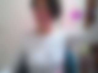Camelia Saenz's Live Sex Cam Show