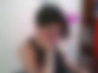 Live cam show with Camelia Saenz - Moan on livesuperchat.net