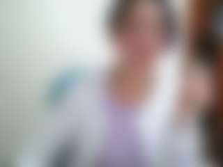 Camelia Saenz's Live Sex Cam Show