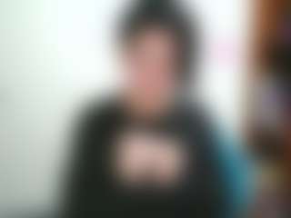 Live cam show with Camelia Saenz - Solo on WildCum