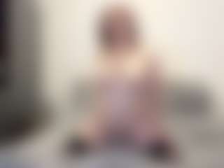 Live cam show with lorycougar - Mature Young Adult on SpunkLive