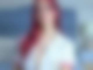 Live cam show with ElizabetthKitty - Petite on SpunkLive