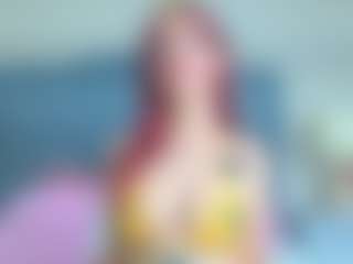 Live cam show with ElizabetthKitty - Eating Pussy on Camsoda