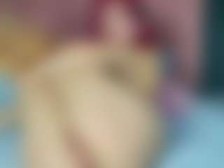 Live cam show with ElizabetthKitty - Skinny on CSO-WL